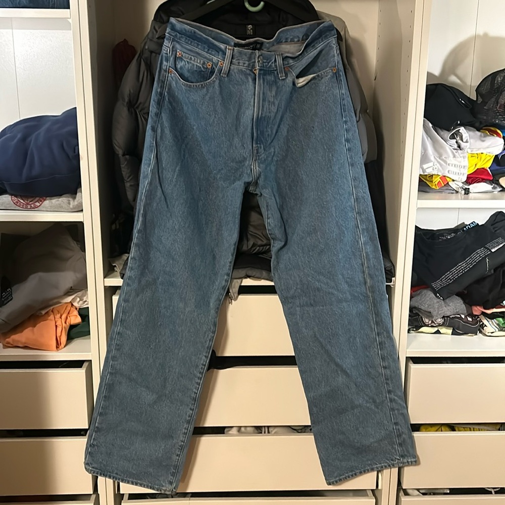 Abercrombie and Fitch baggy loose jeans. 32W 34L